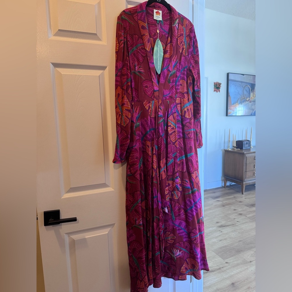 FARM RIO DRESS NWT